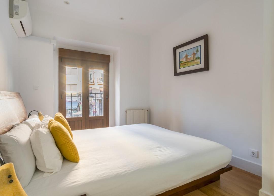 Santa Isabel 1 Apartment Madrid Exterior photo