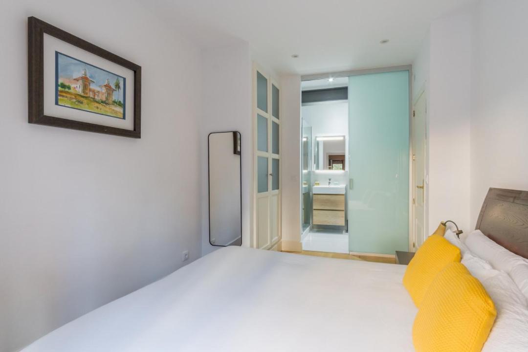 Santa Isabel 1 Apartment Madrid Exterior photo